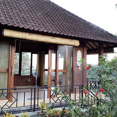 Embang Homestay Sidemen  Exteriör bild
